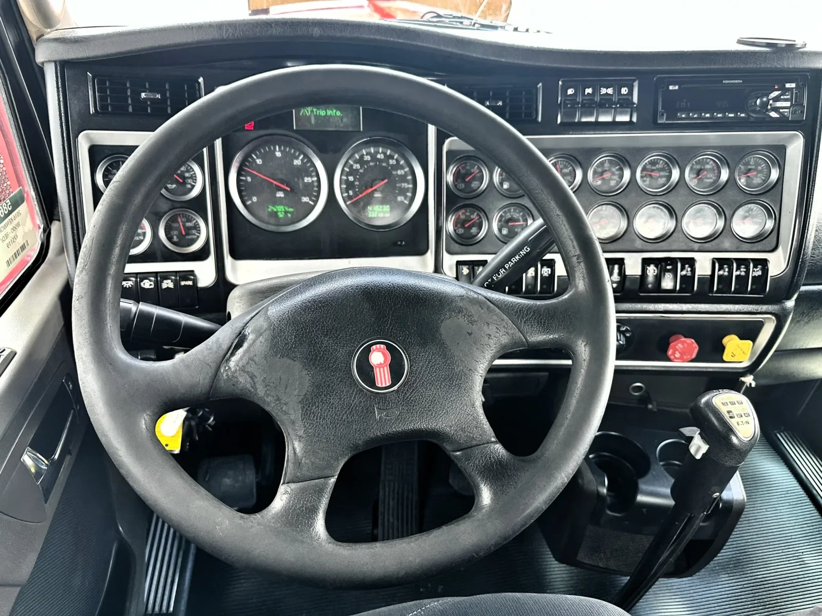2016 Kenworth W900 in Hutchins, TX — photo 16