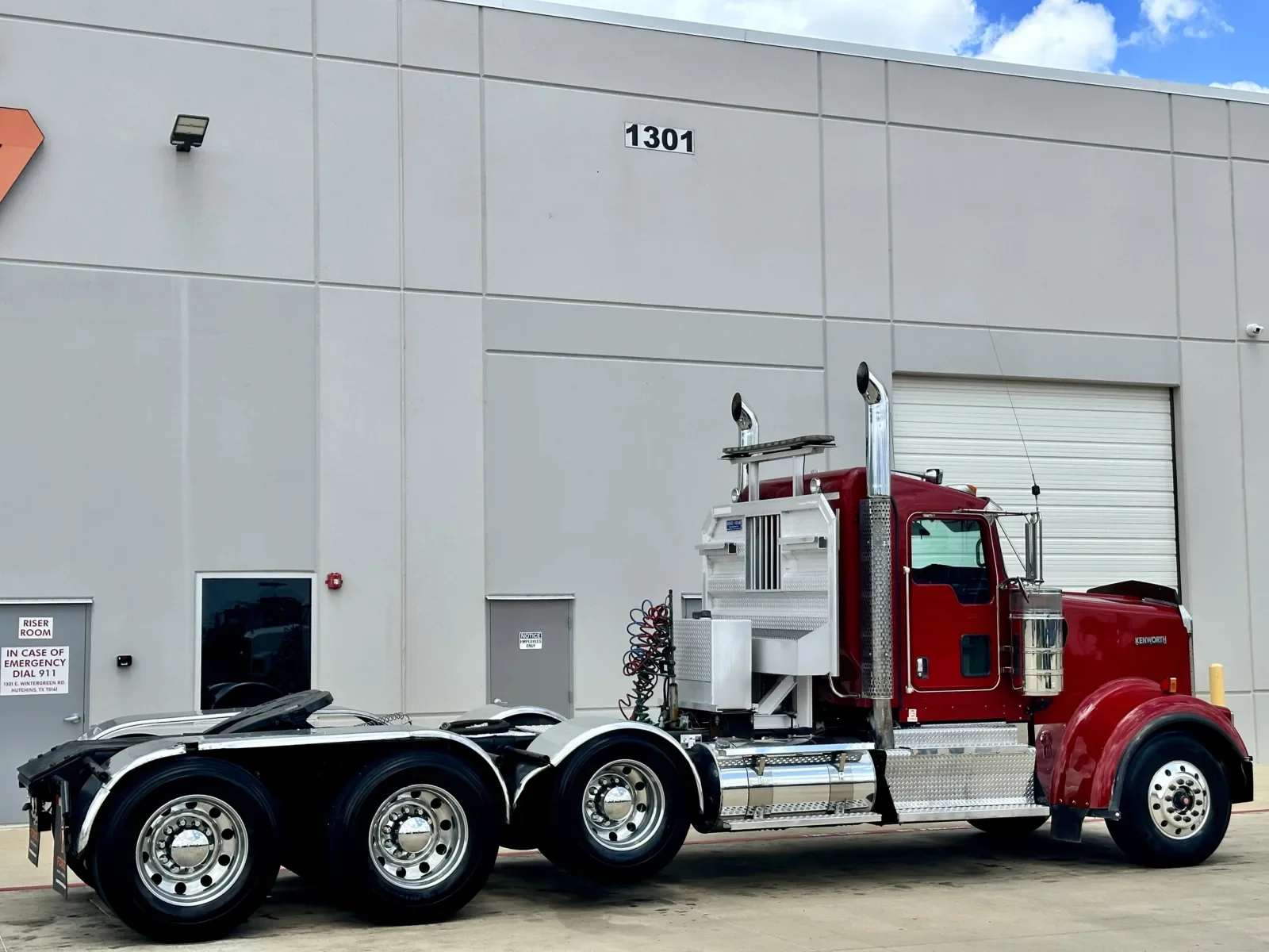 2016 Kenworth W900 in Hutchins, TX — photo 5