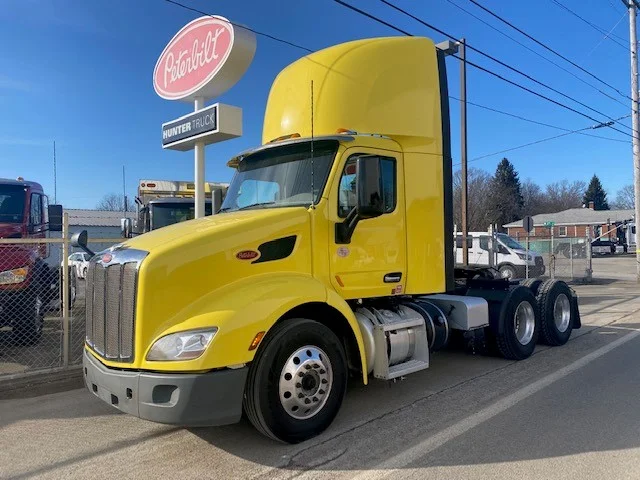 2021 Peterbilt 579 in EAU CLAIRE, PA