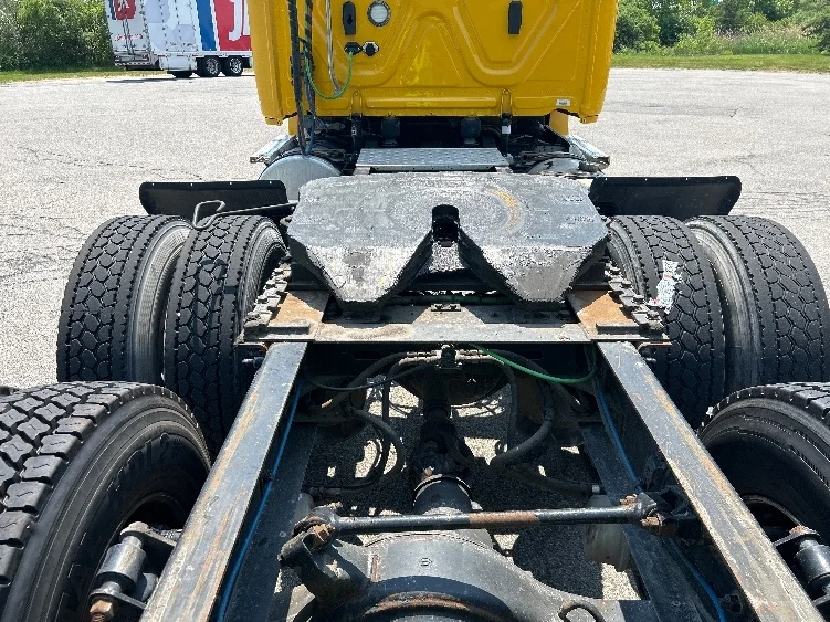 2019 Freightliner Cascadia in Charlotte, NC — photo 6