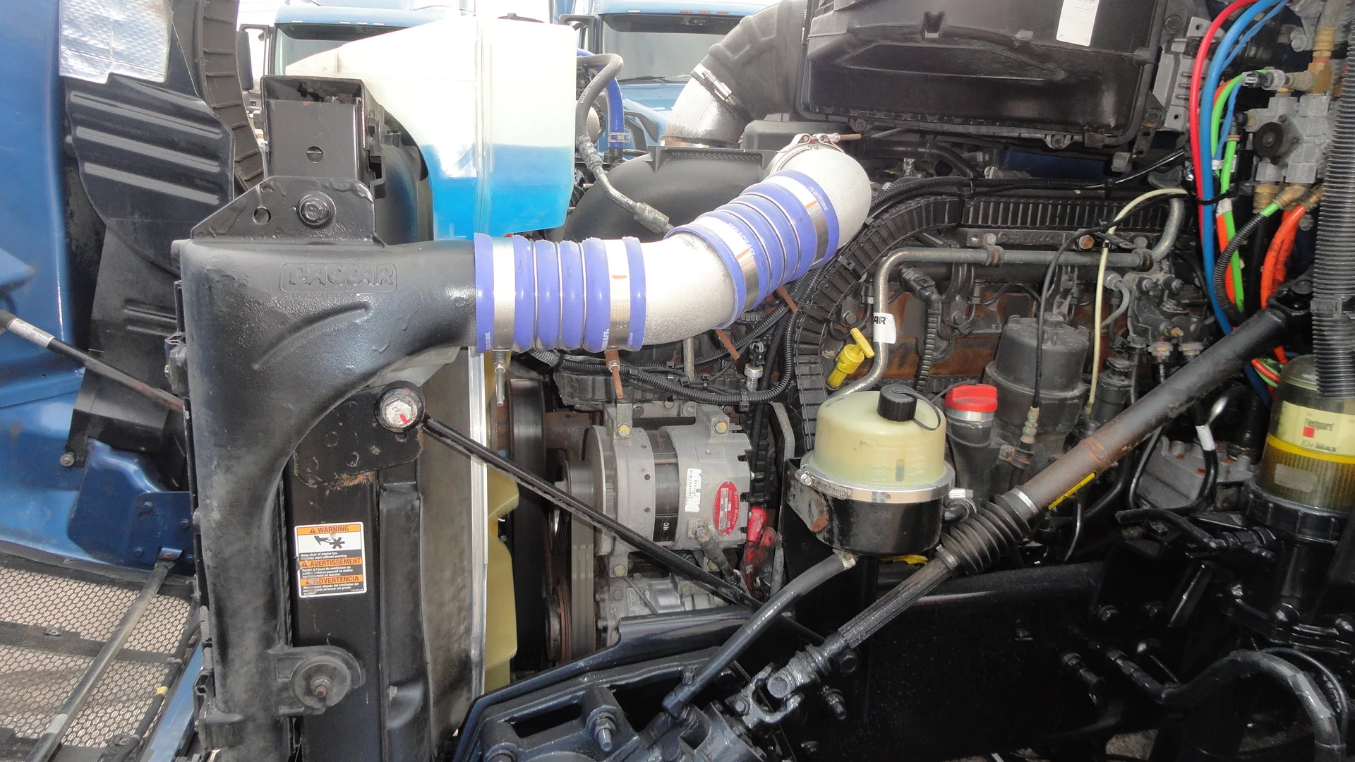 2022 Peterbilt 579 - image 10