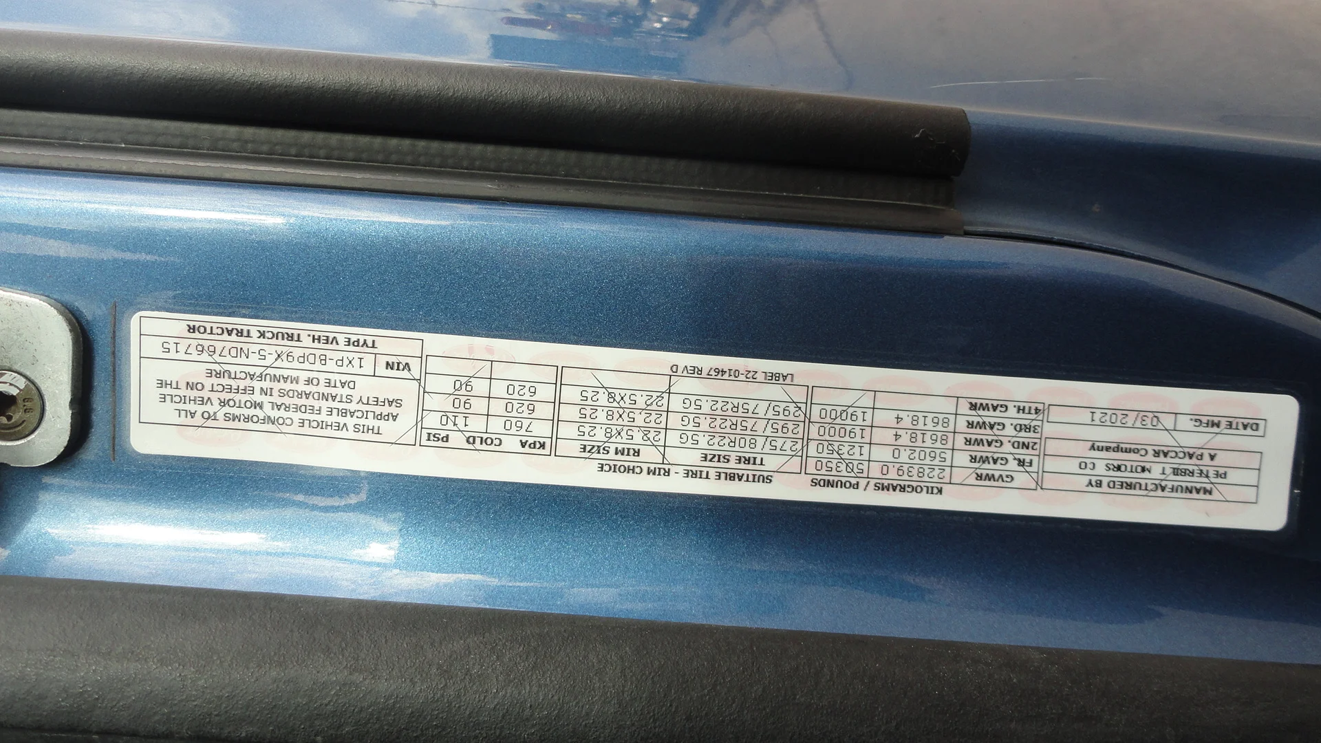 2022 Peterbilt 579 - image 12