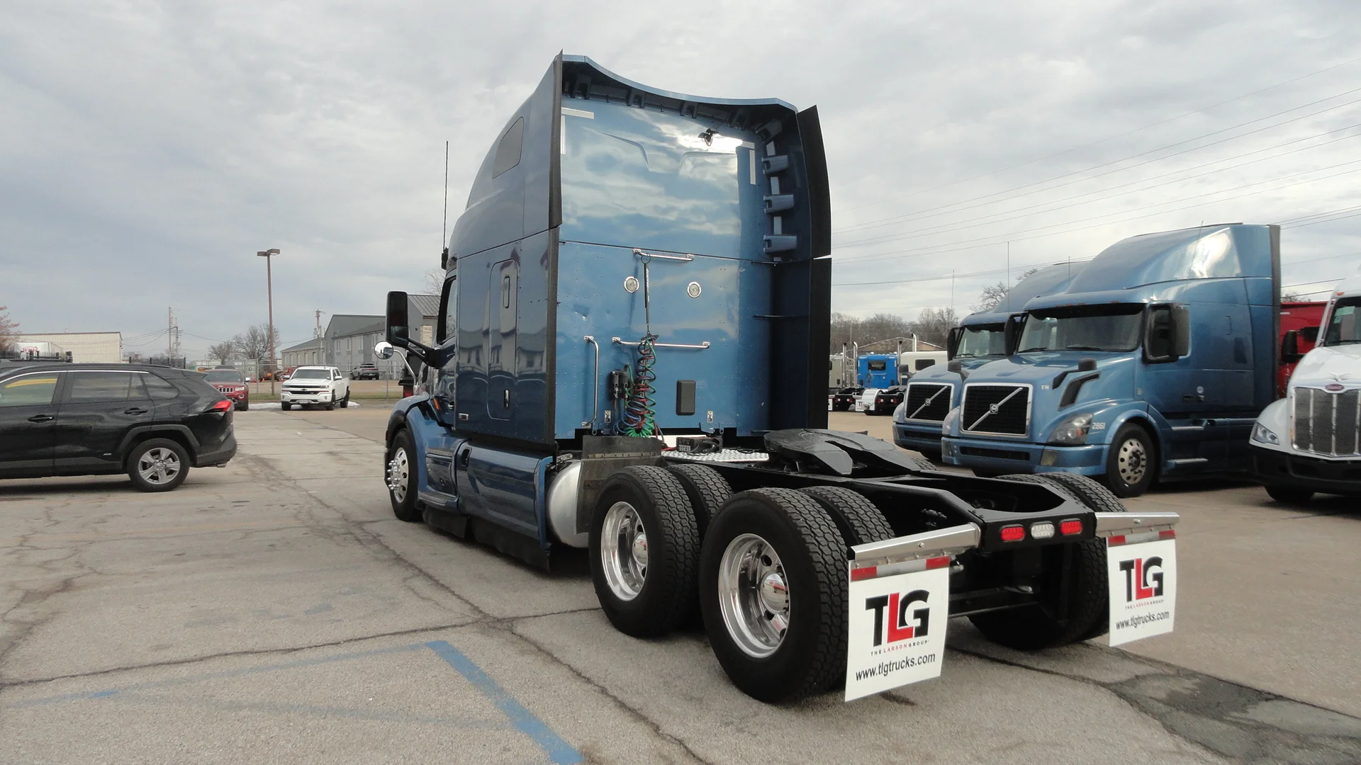2022 Peterbilt 579 - image 4