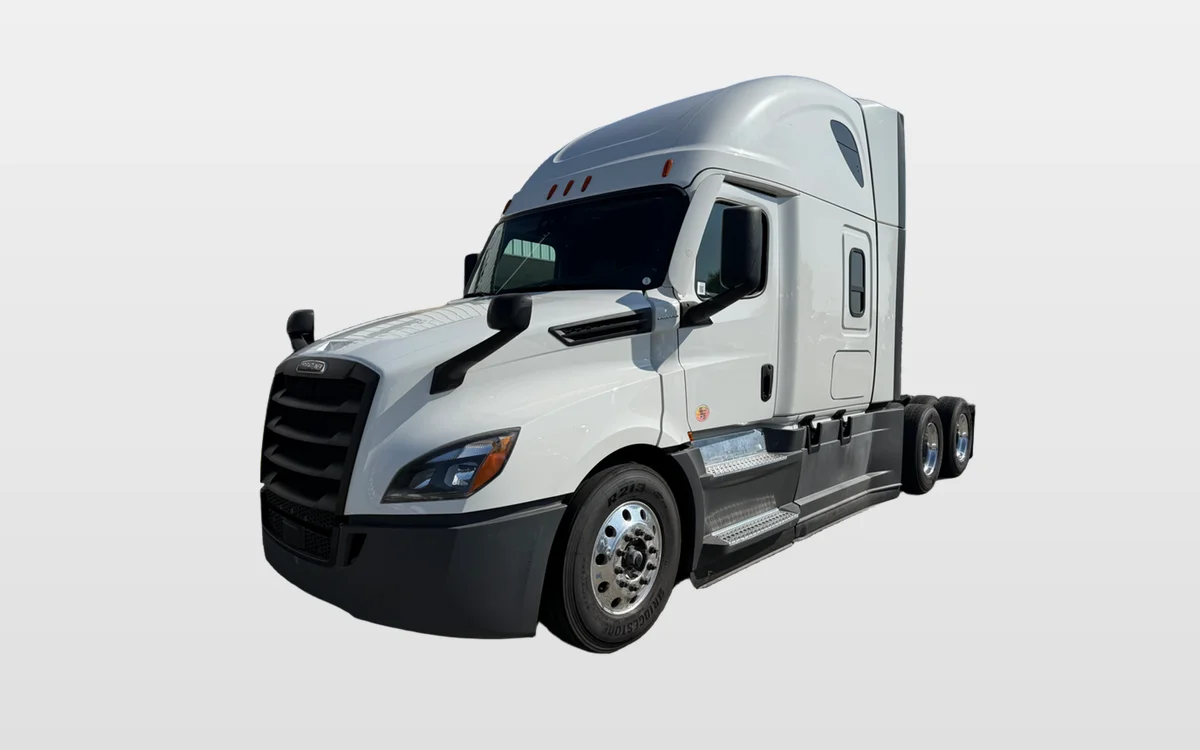 2021 FREIGHTLINER CASCADIA 126SLP - image 1
