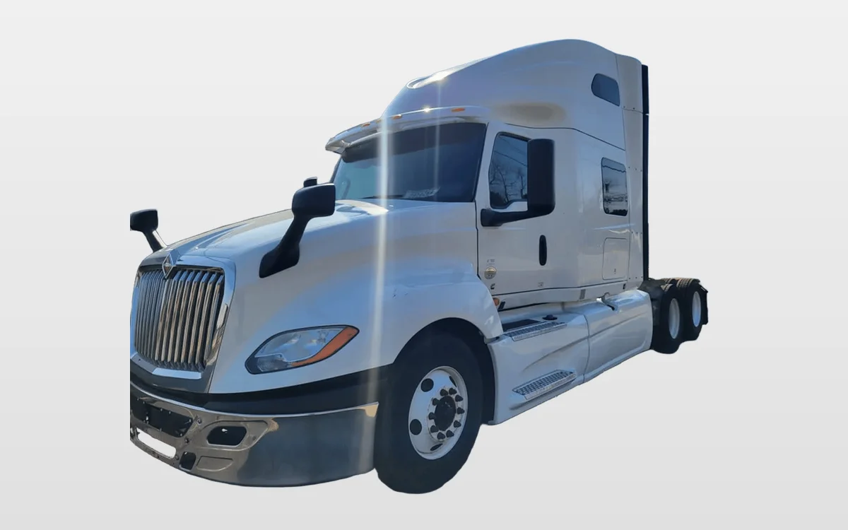 2020 International - image 1