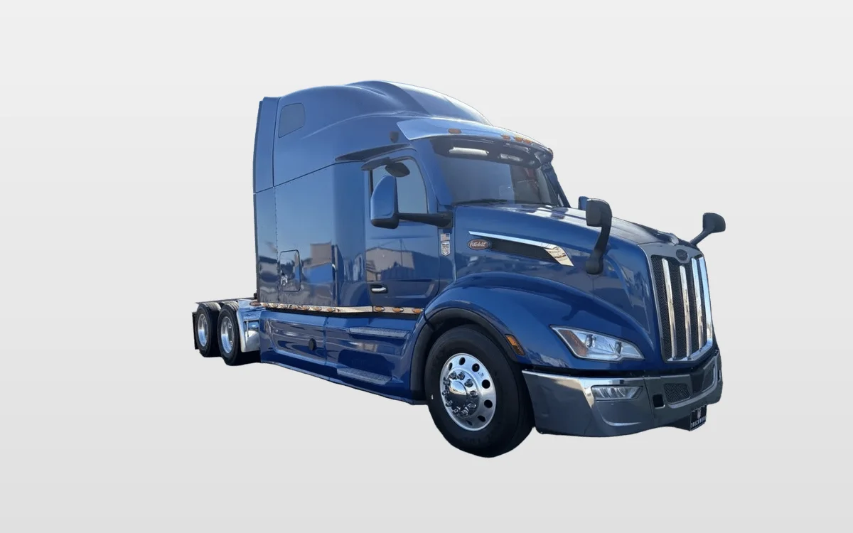 2023 Peterbilt - image 1