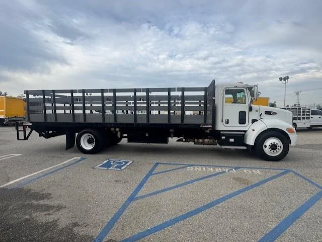 2020 Peterbilt - image 6