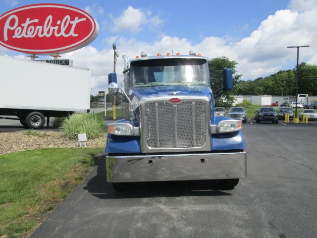 2020 Peterbilt 567 - image 8