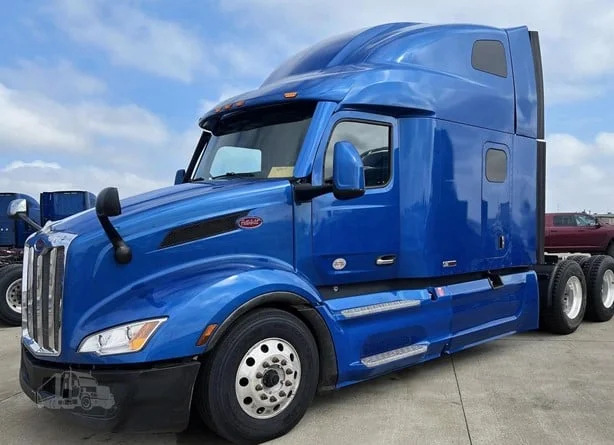 2023 Peterbilt 579 in Location: Lake City, FL — photo 2
