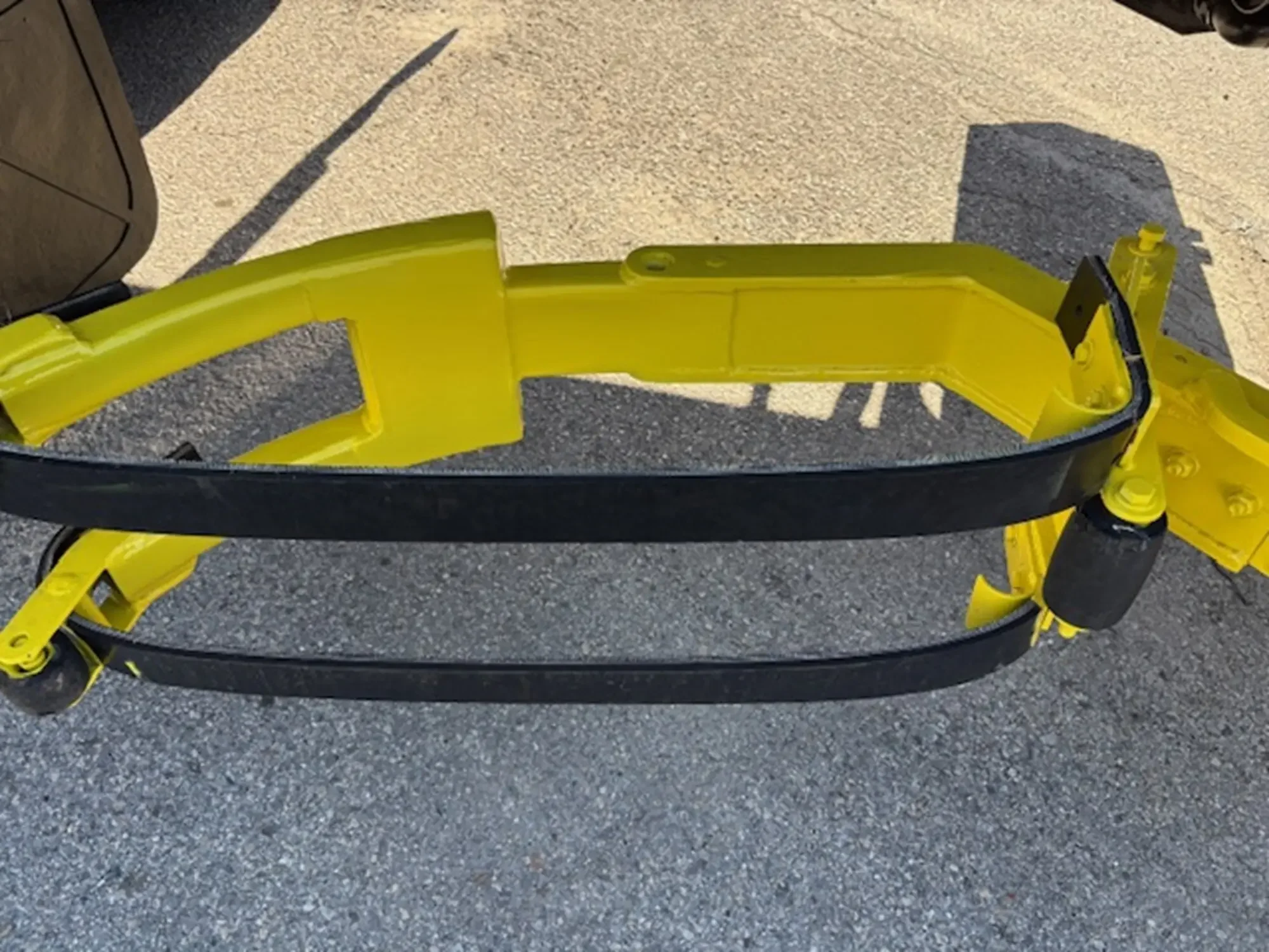 2016 Mack Granite - image 8