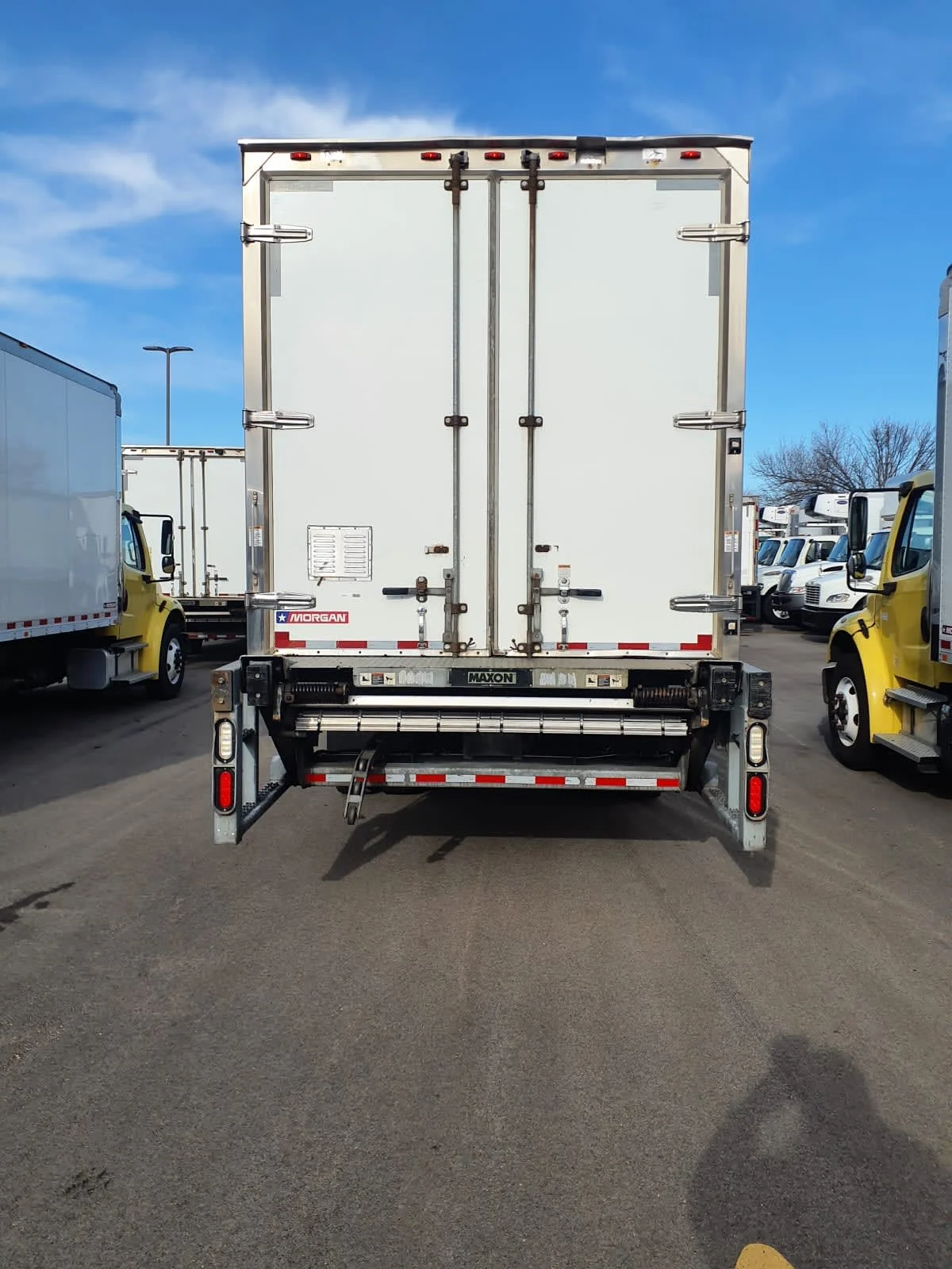 2016 Freightliner M2 106 in Bolingbrook, IL — photo 5