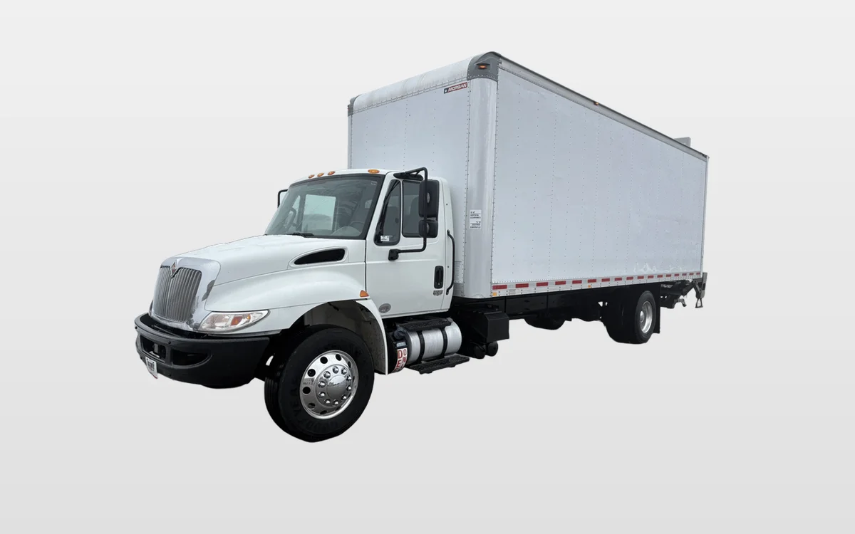 2018 International - image 1