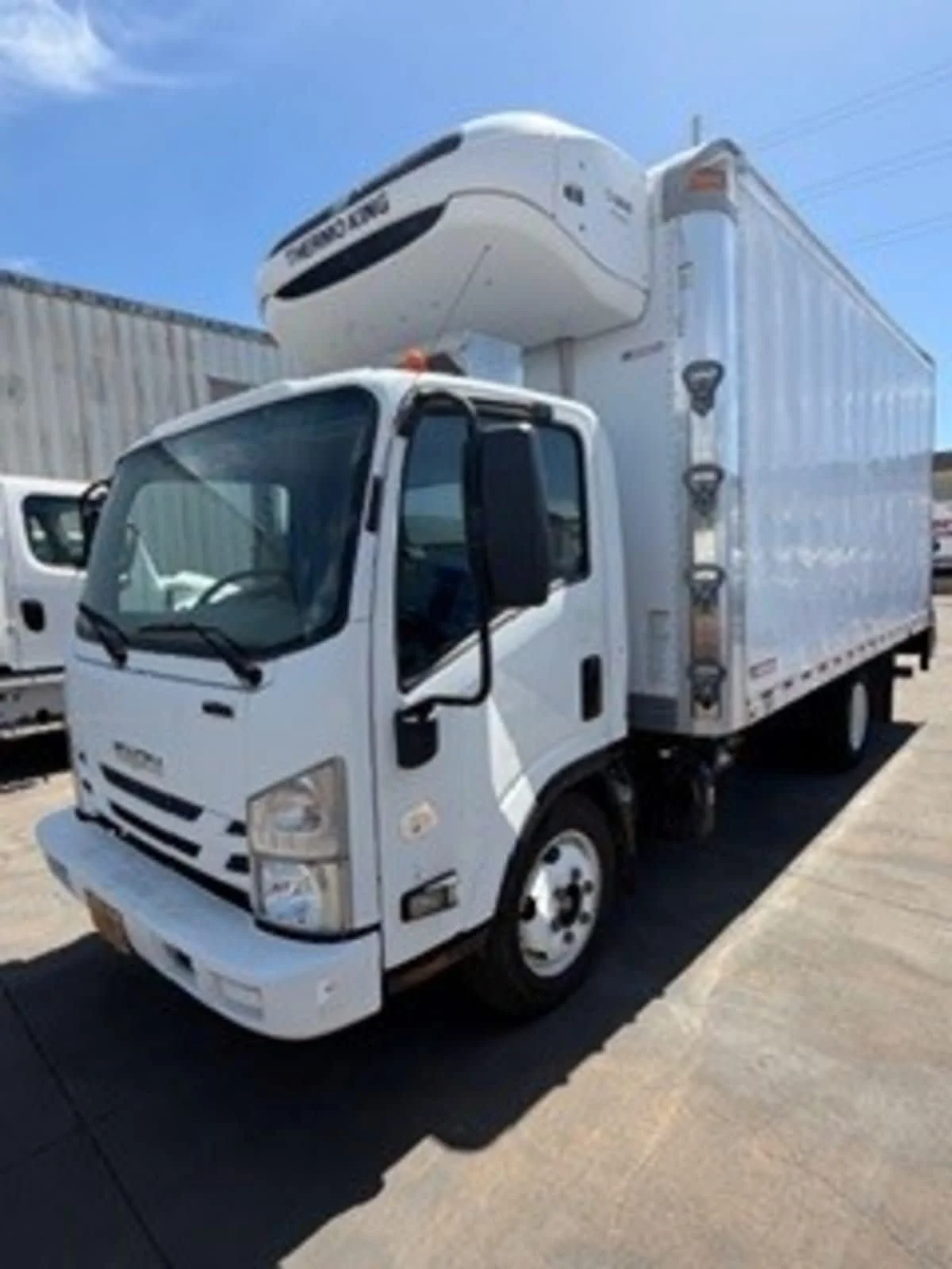 2017 Isuzu NPR - image 3