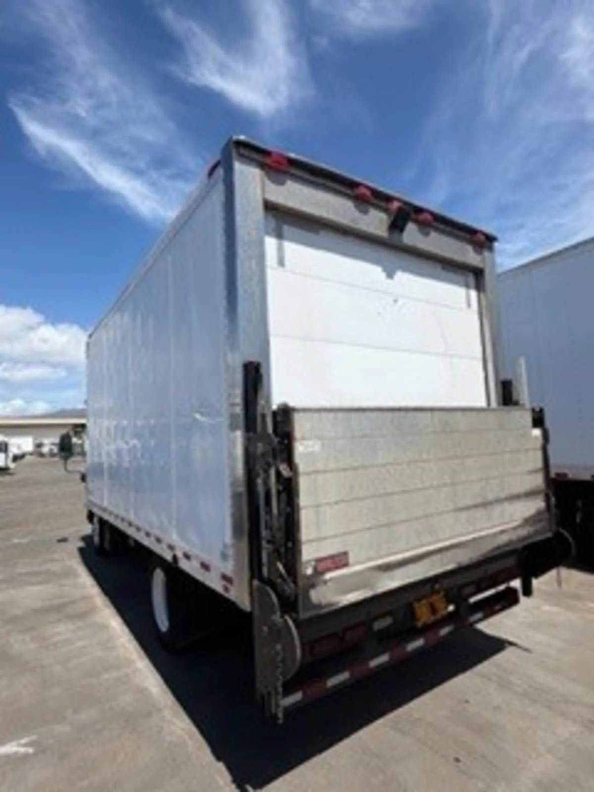 2017 Isuzu NPR - image 6