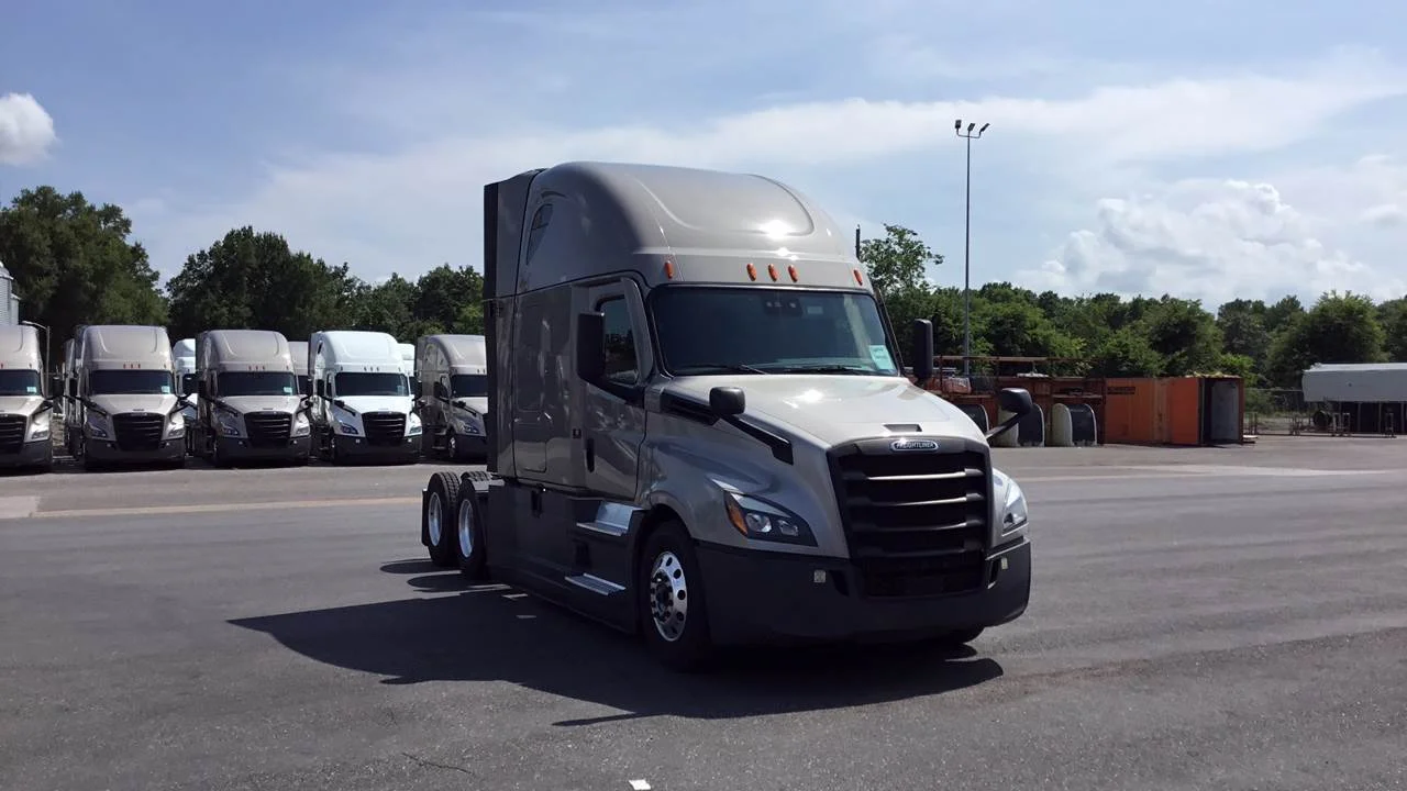2023 Freightliner Cascadia in West Memphis, AR