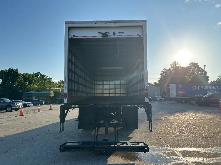 2020 Freightliner eM2 in Hammond, LA — photo 9