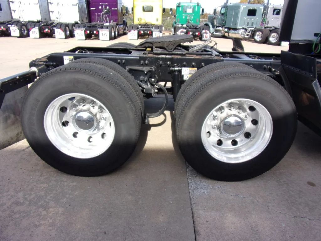 2025 Peterbilt 579 in Fort Smith, AR — photo 5