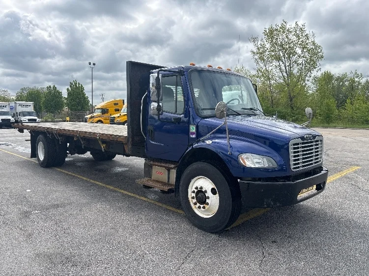 2020 Freightliner M2 106