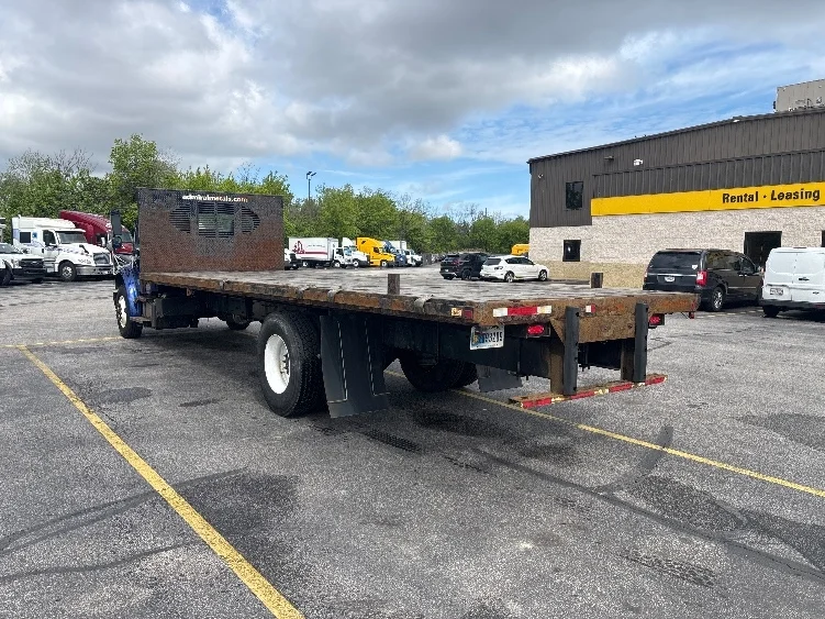 2020 Freightliner M2 106 in Akron, OH — photo 6