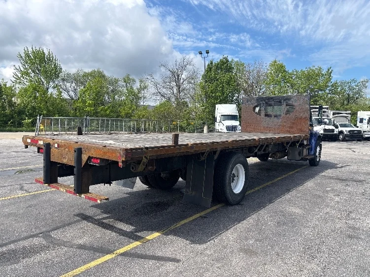 2020 Freightliner M2 106 in Akron, OH — photo 8