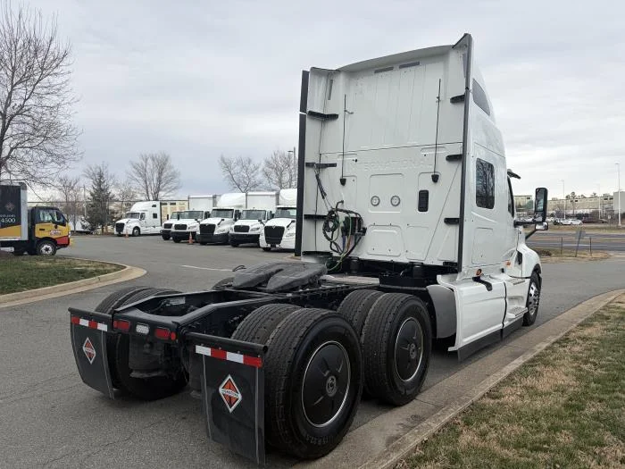 2026 International LT - image 6