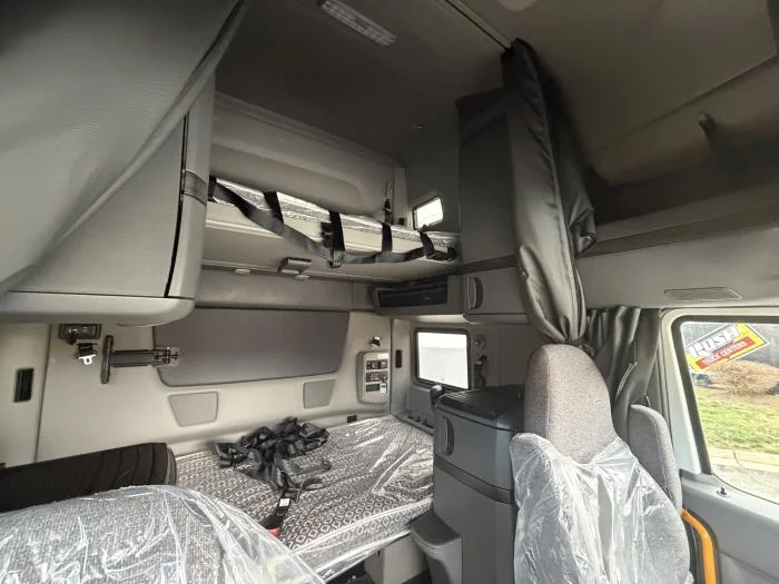 2026 International LT - image 16