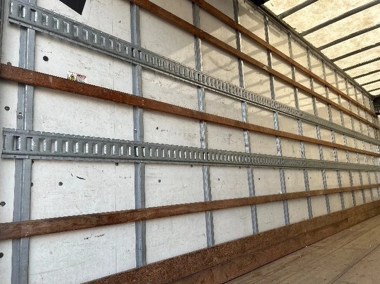 2019 International 4300 - image 10