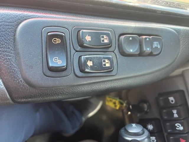 2023 Peterbilt 389 - image 12