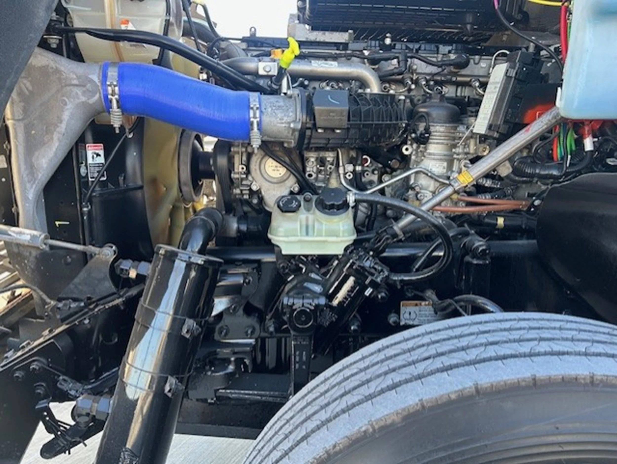2021 Freightliner 122SD in Fort Worth, TX — photo 16