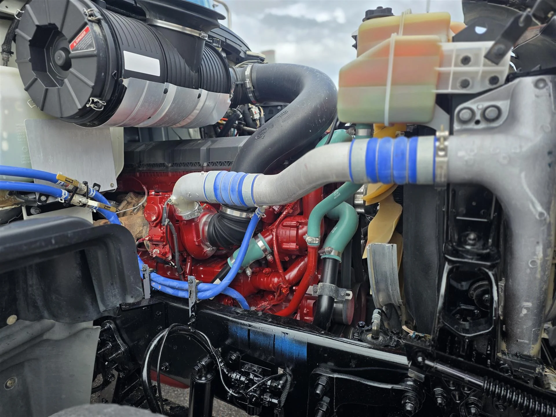 2020 Mack Granite - image 32