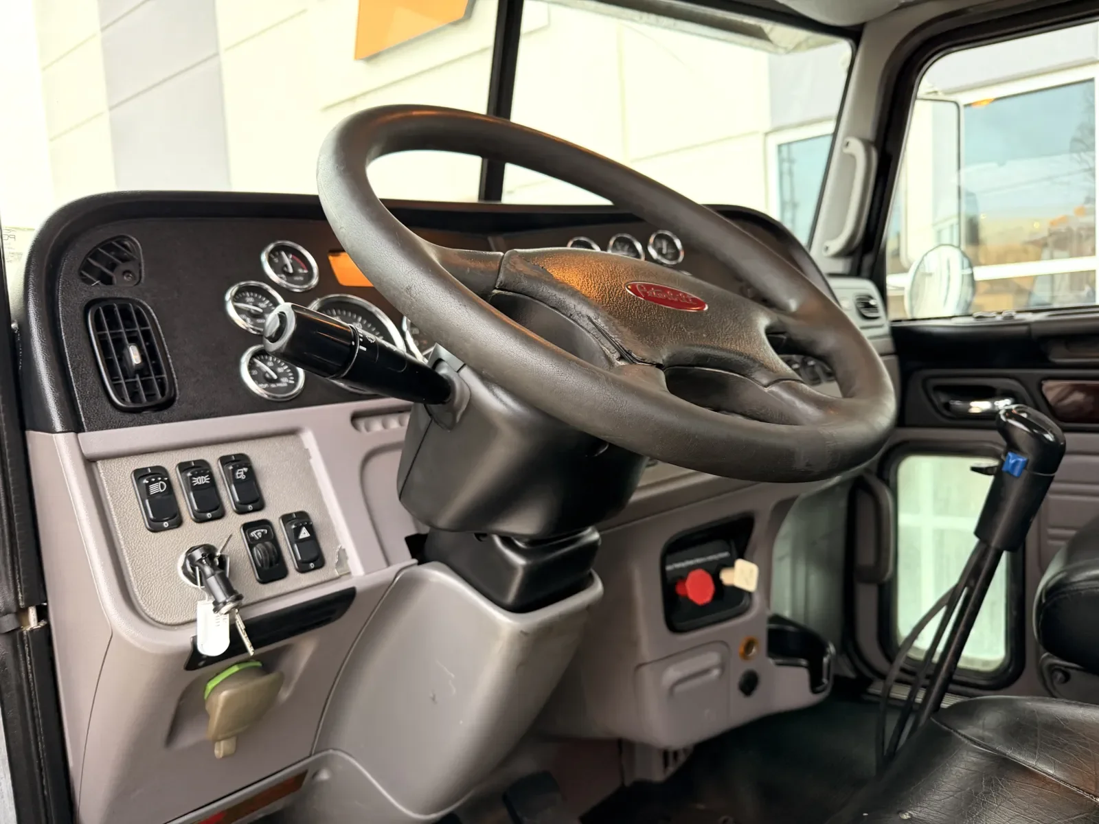 2013 Peterbilt 367 in Greer, SC — photo 13