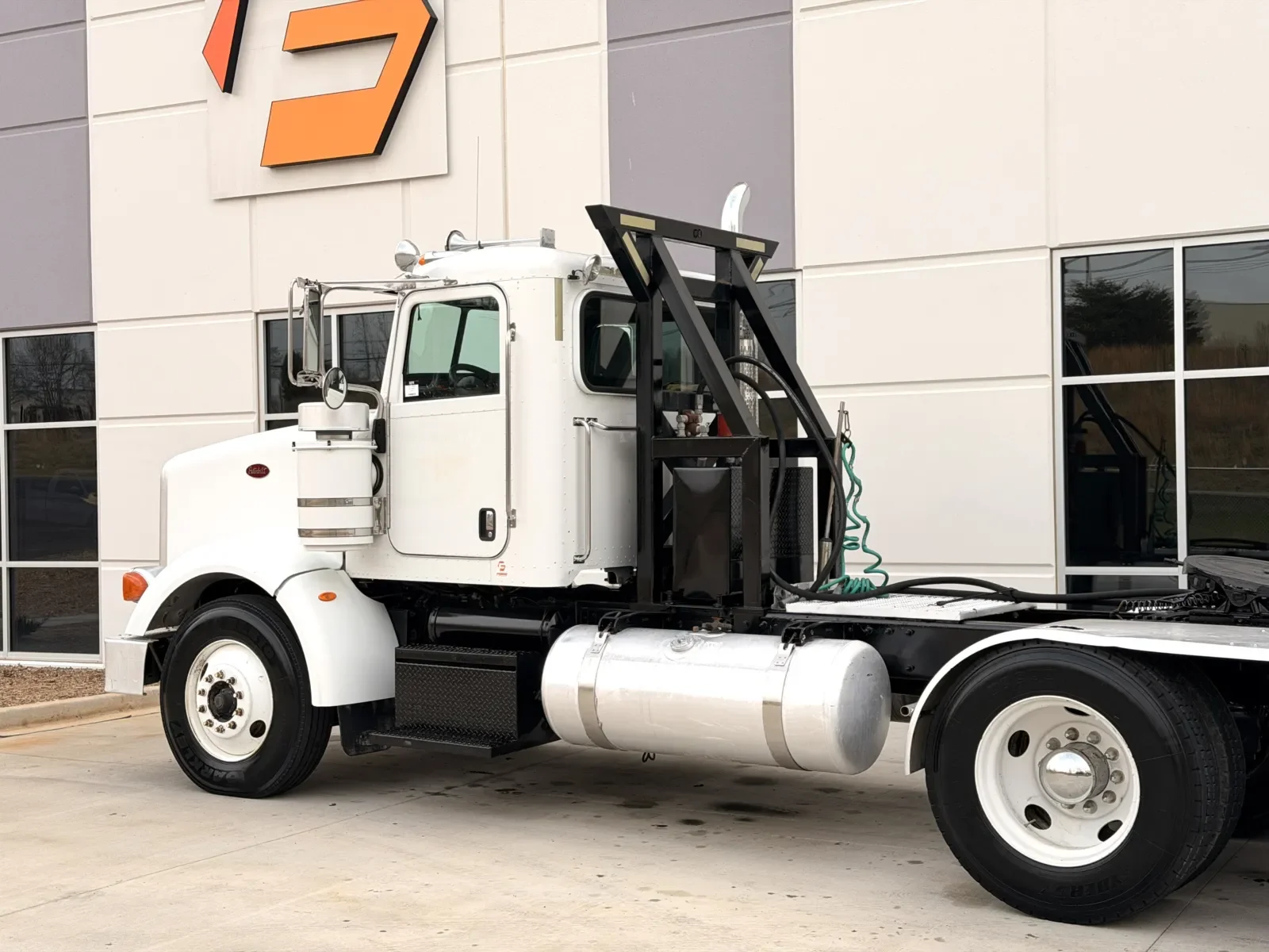 2013 Peterbilt 367 in Greer, SC — photo 8