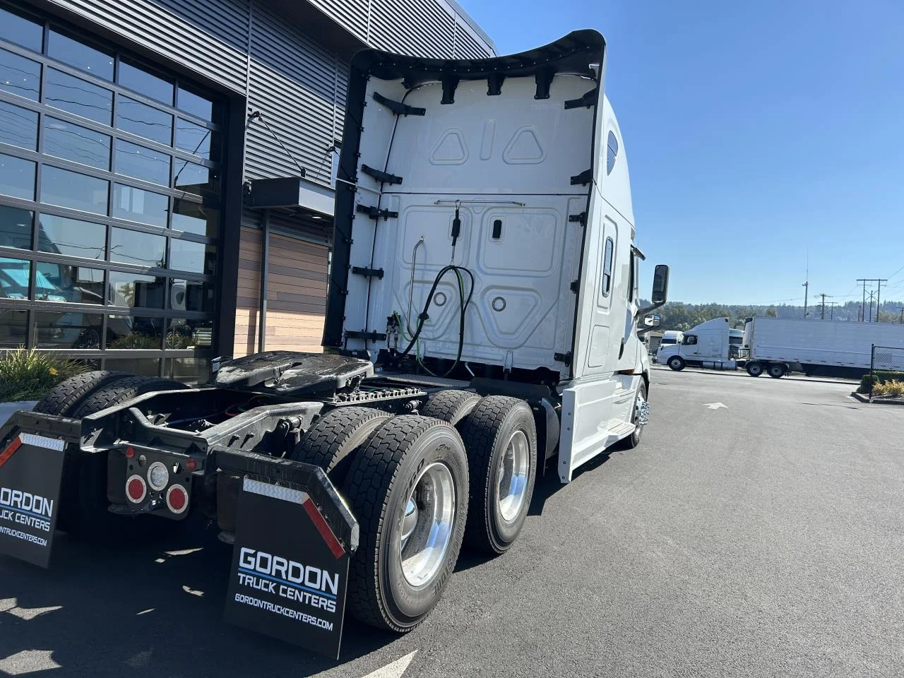 2027 Freightliner in Pacific, WA — photo 5