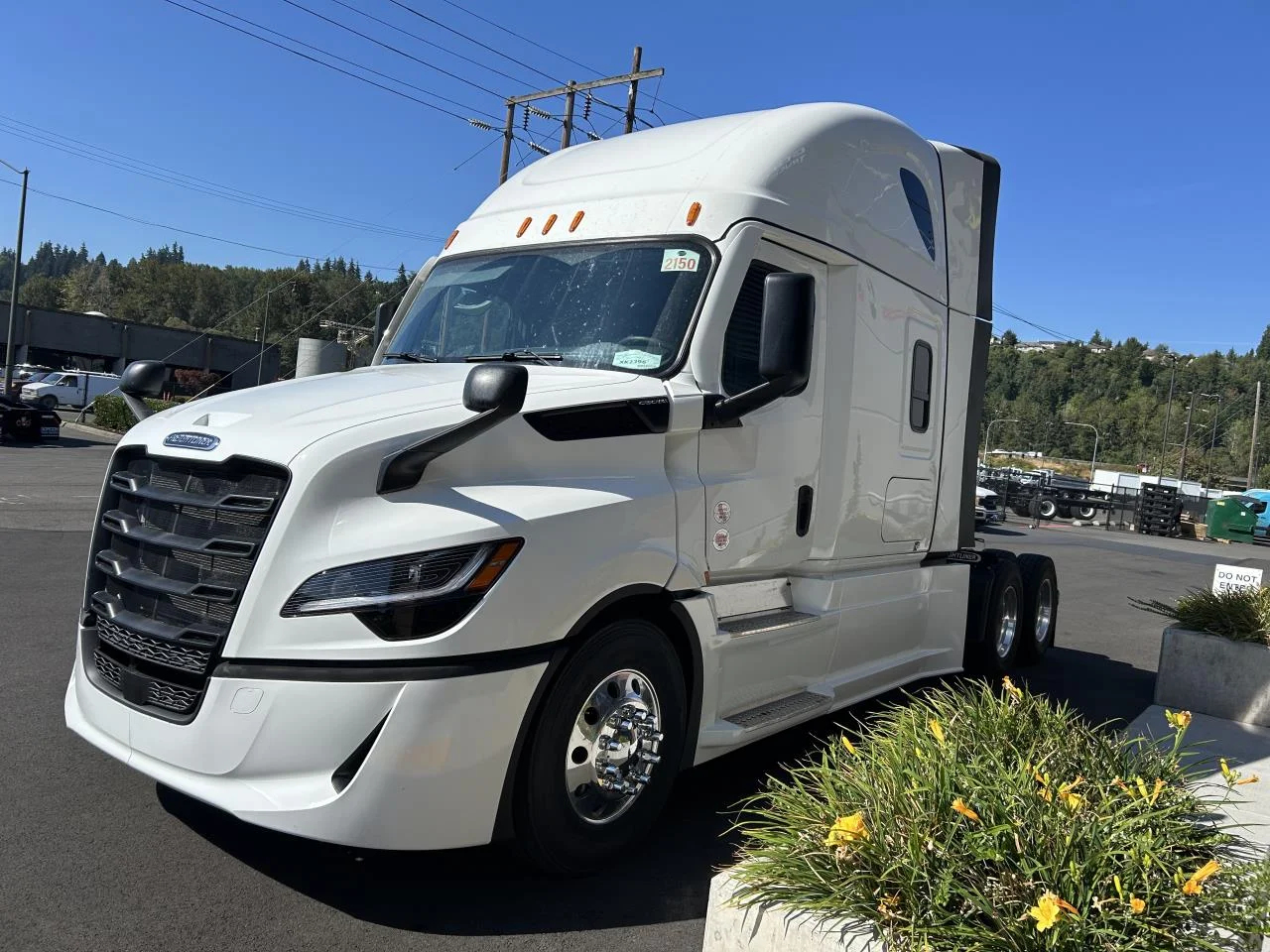 2027 Freightliner in Pacific, WA — photo 3