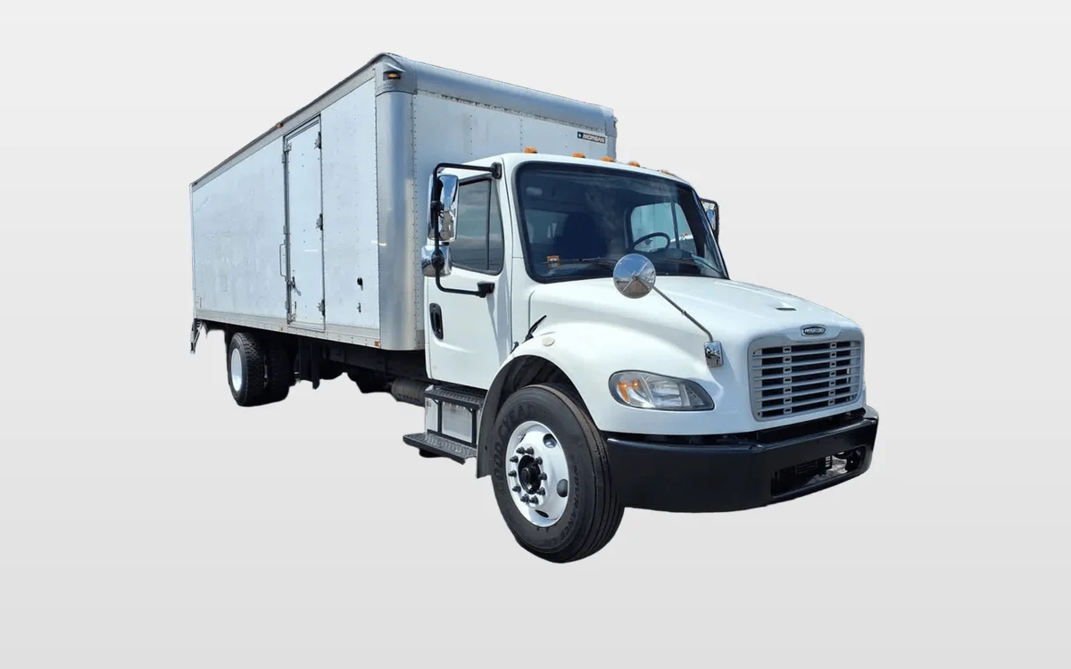 2016 Freightliner M2 106 - image 1