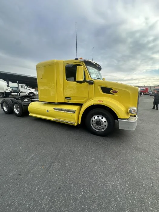 2024 Peterbilt 567 - image 5