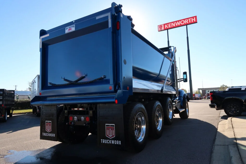 2027 Kenworth in Birmingham, AL — photo 10
