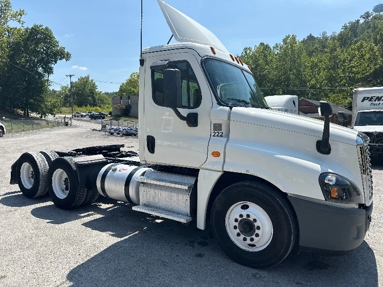 2019 Freightliner in Huntington, WV