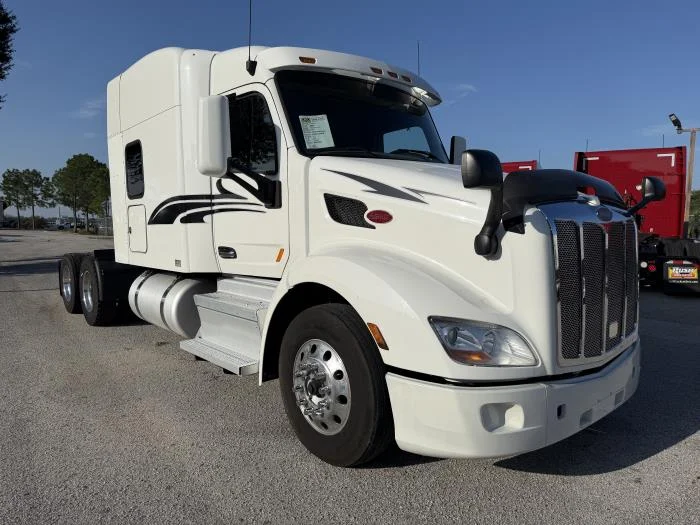 2022 Peterbilt 579 in Haines City, FL — photo 6