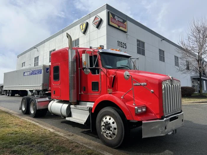 2019 Kenworth T800 - image 3