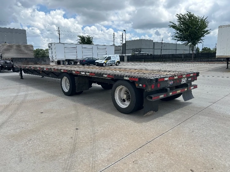 2021 Utility Trailer in La Mirada, CA — photo 4