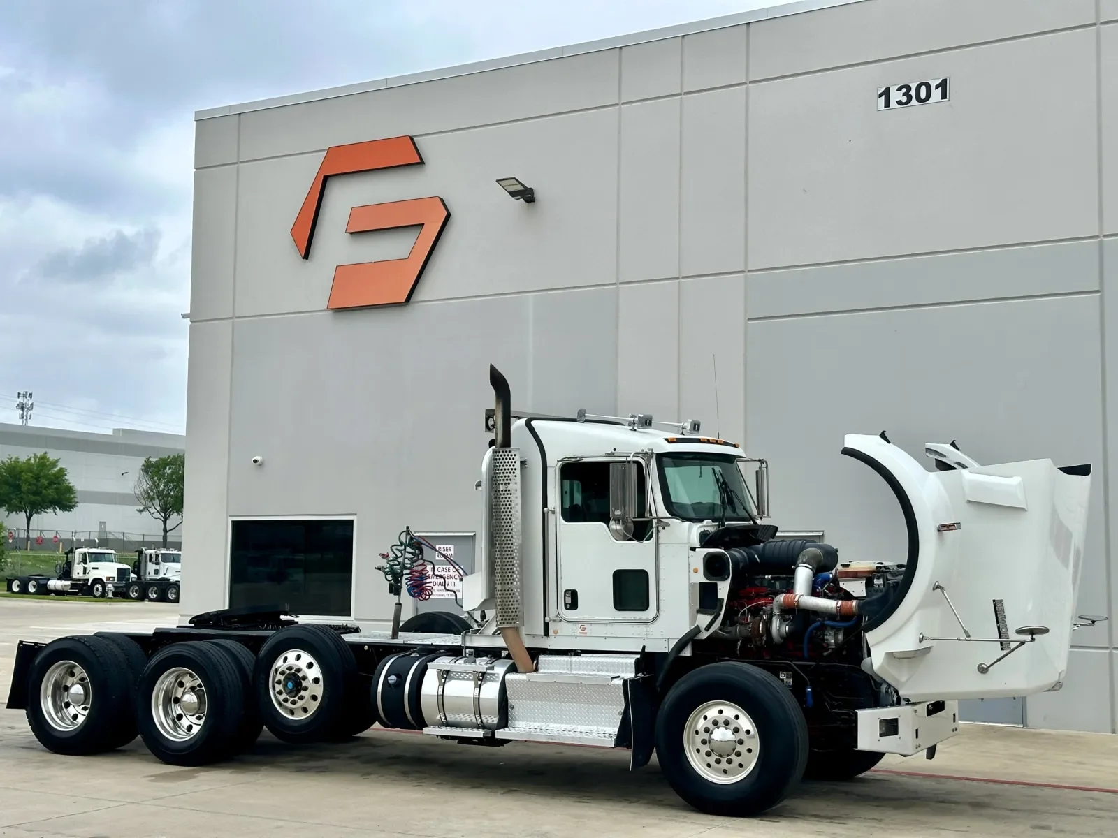 2014 Kenworth T800 in Hutchins, TX — photo 9