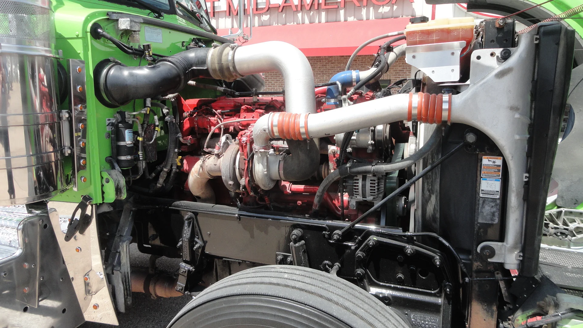2017 Peterbilt 389 in Sikeston, MO — photo 11