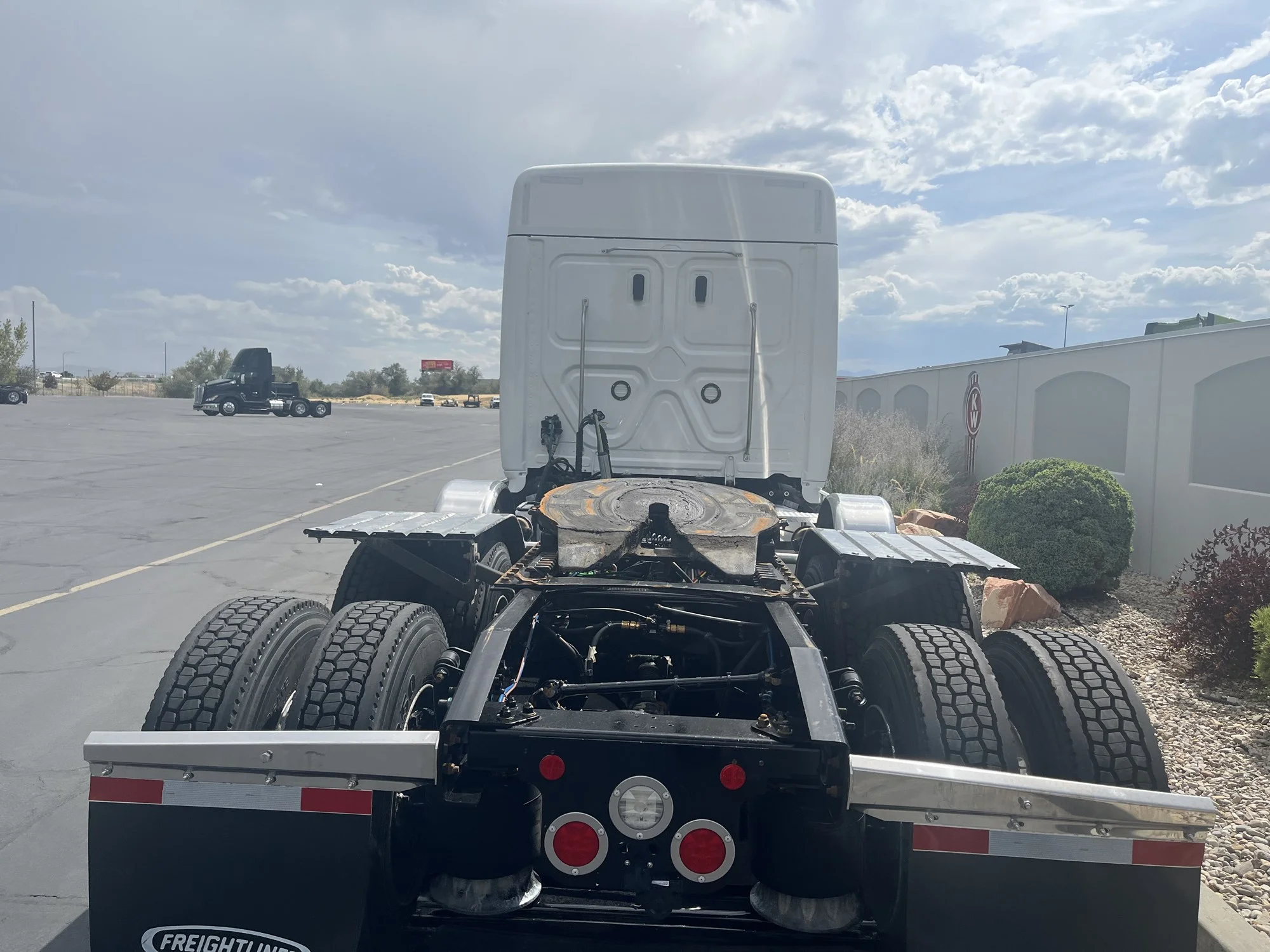 2023 Freightliner Cascadia in Salina, UT — photo 6