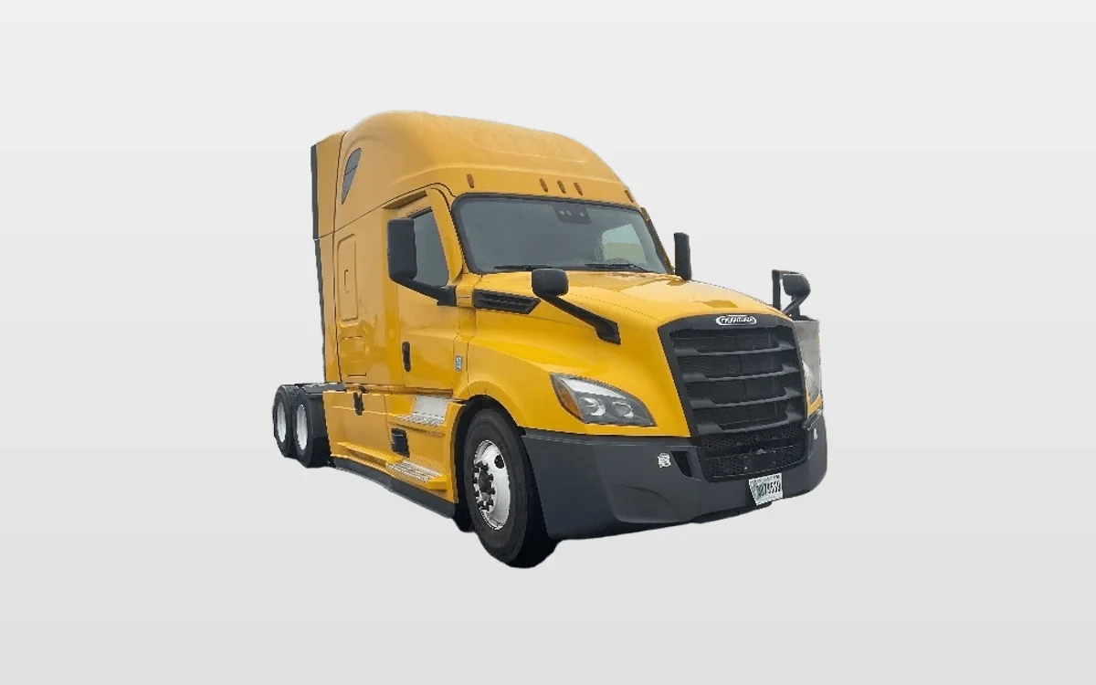 2022 Freightliner - image 1