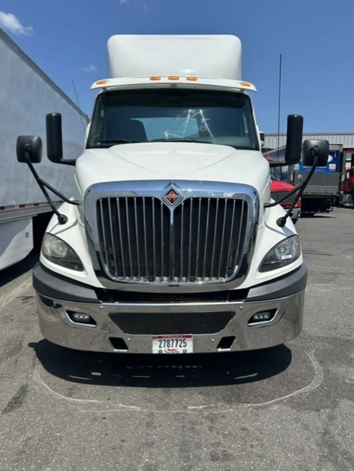 2019 International RH in Farmingdale, NY — photo 2