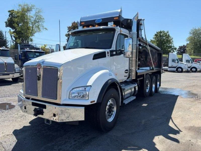 2027 Kenworth T880