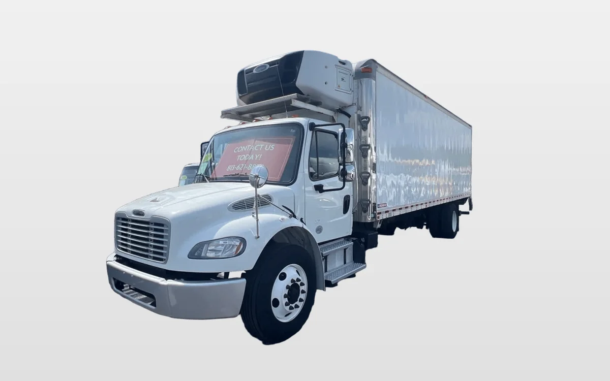 2018 Freightliner M2 106 - image 1