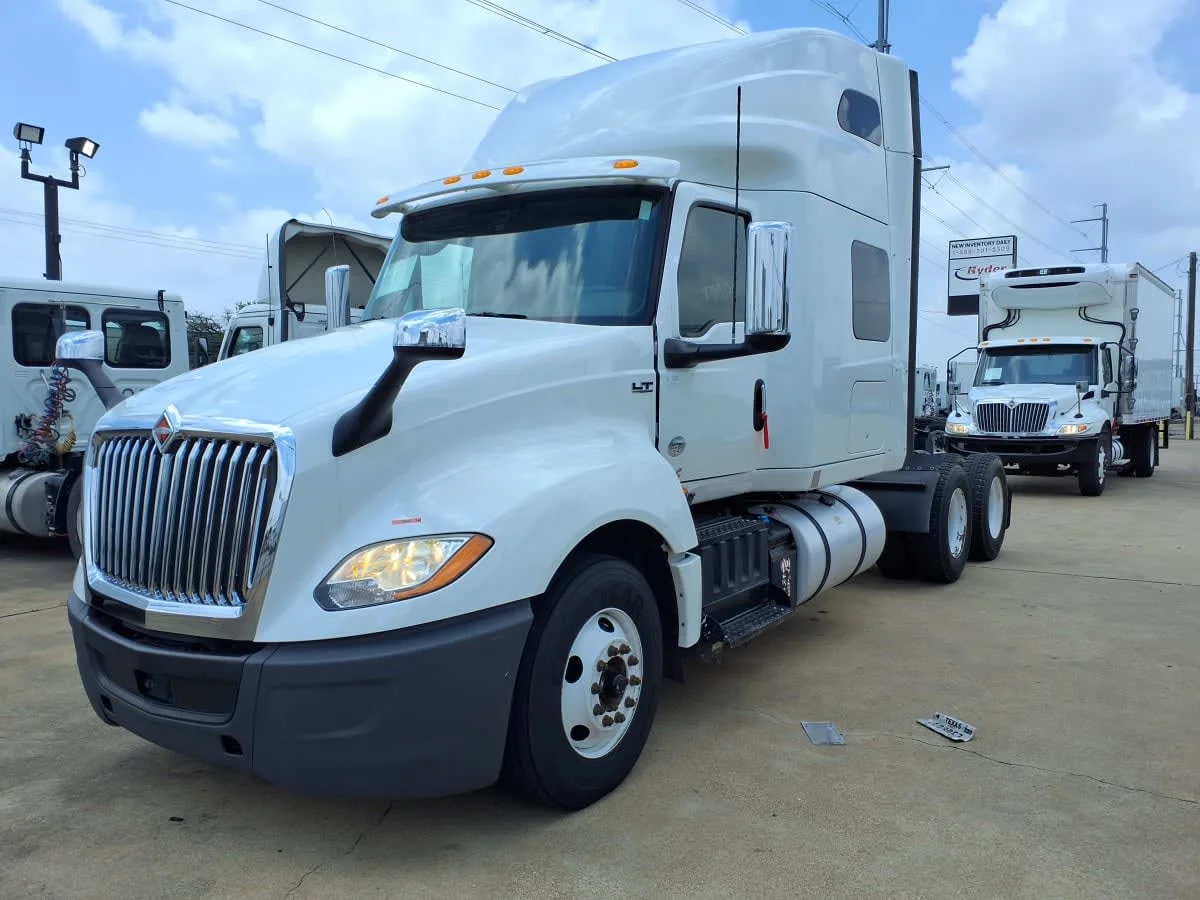 2019 International LT in Dallas, TX