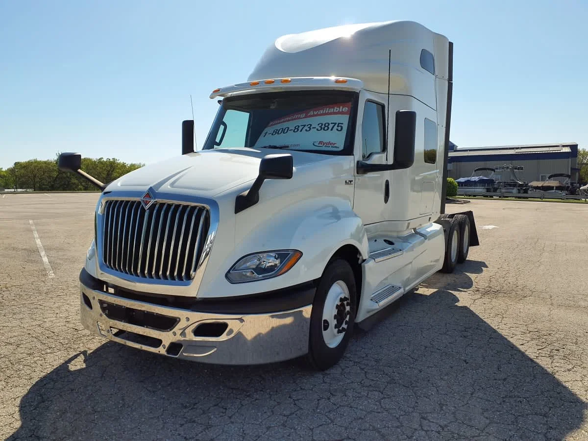 2020 International LT in O'fallon, MO